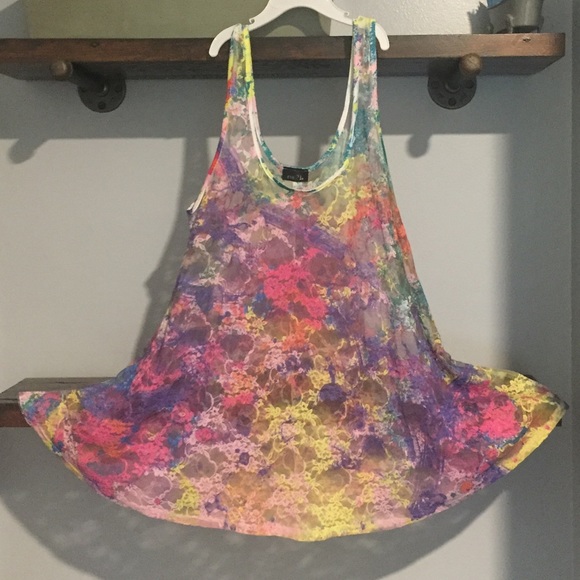 Small. Rue 21. - Picture 3 of 6